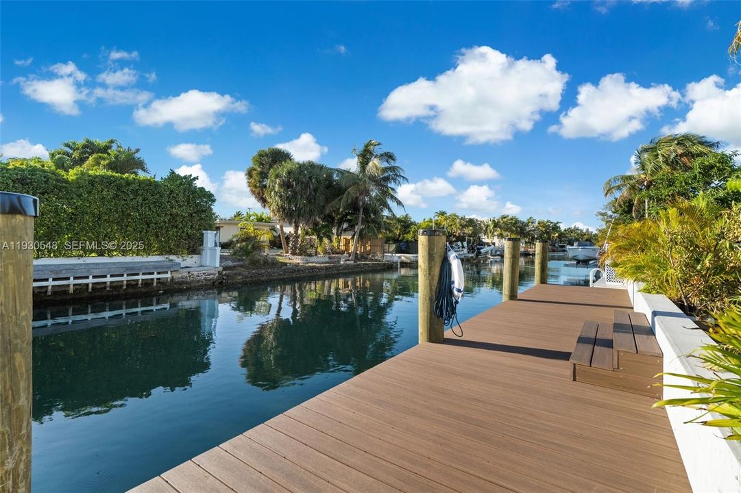 60 FEET FRONTAGE ,BOATERS PARADISE