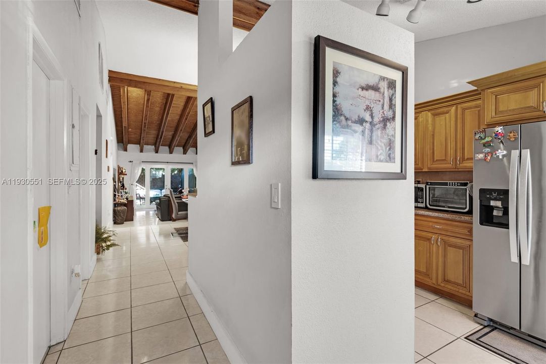 En Venta: $440,000 (2 camas, 2 baños, 1196 Pies cuadrados)