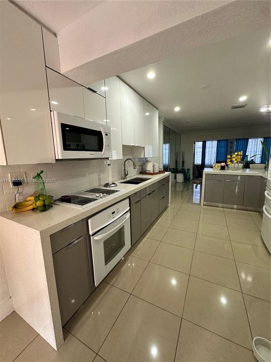 En Renta: $4,000 (3 camas, 2 baños, 1649 Pies cuadrados)