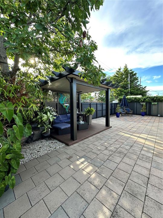 En Renta: $4,000 (3 camas, 2 baños, 1649 Pies cuadrados)