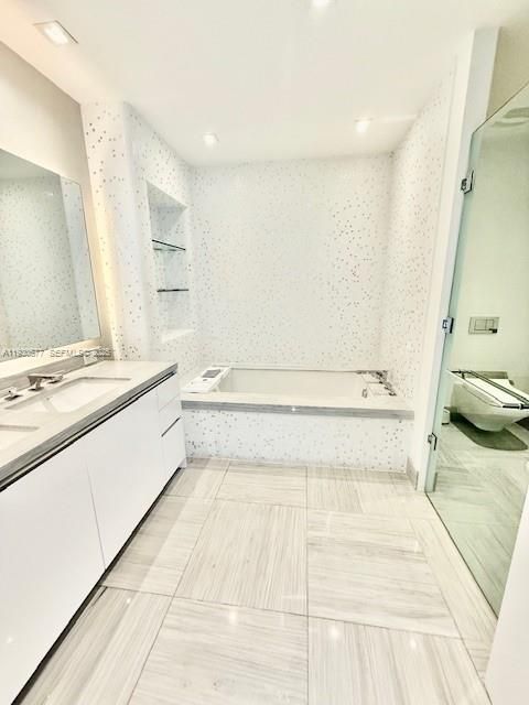 En Renta: $14,900 (2 camas, 2 baños, 1704 Pies cuadrados)