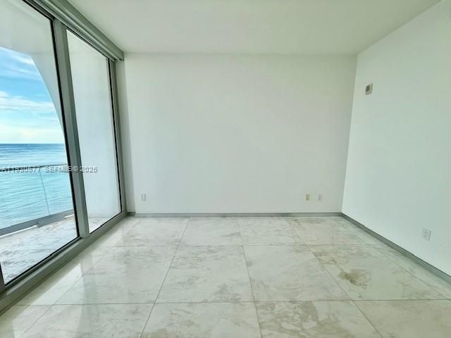 En Renta: $14,900 (2 camas, 2 baños, 1704 Pies cuadrados)