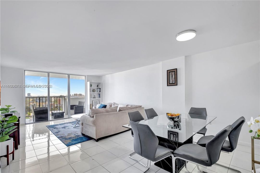 En Renta: $2,300 (0 camas, 0 baños, 887 Pies cuadrados)