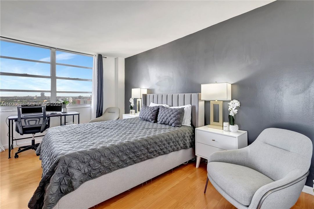 En Renta: $2,300 (0 camas, 0 baños, 887 Pies cuadrados)