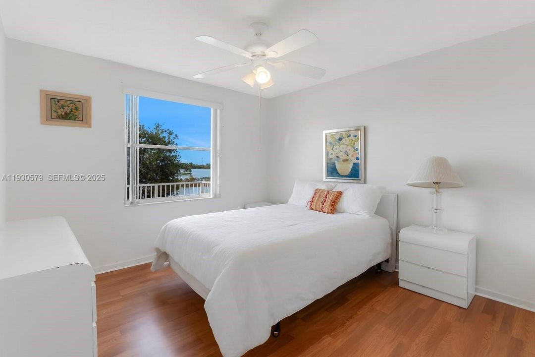 For Sale: $975,000 (4 beds, 3 baths, 2846 Square Feet)