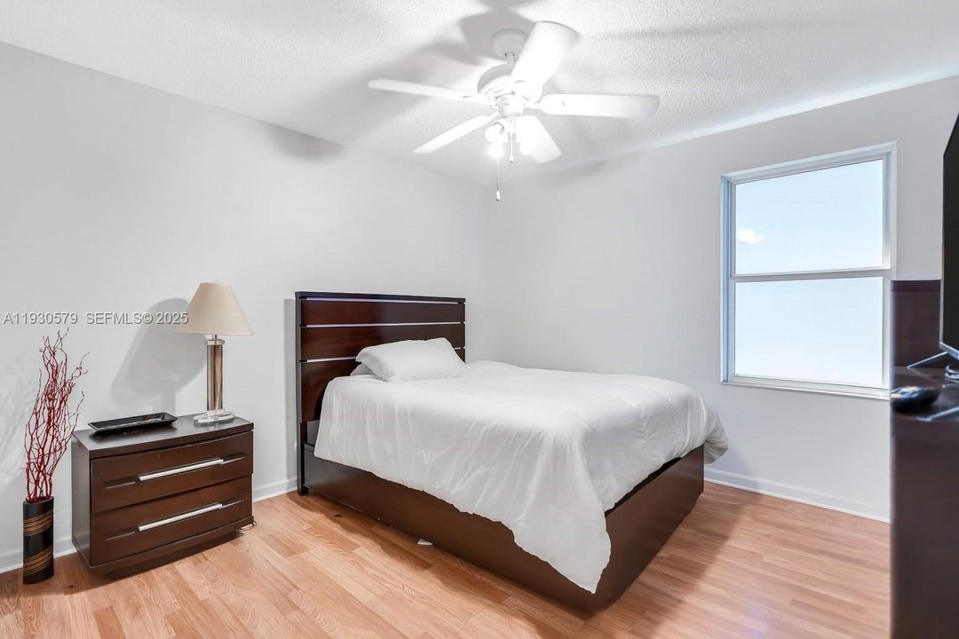 For Sale: $975,000 (4 beds, 3 baths, 2846 Square Feet)