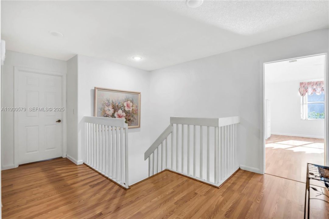 For Sale: $975,000 (4 beds, 3 baths, 2846 Square Feet)