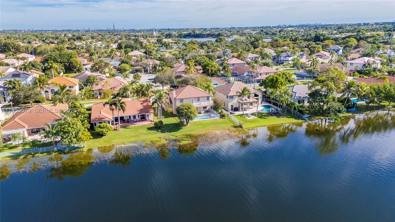 For Sale: $975,000 (4 beds, 3 baths, 2846 Square Feet)