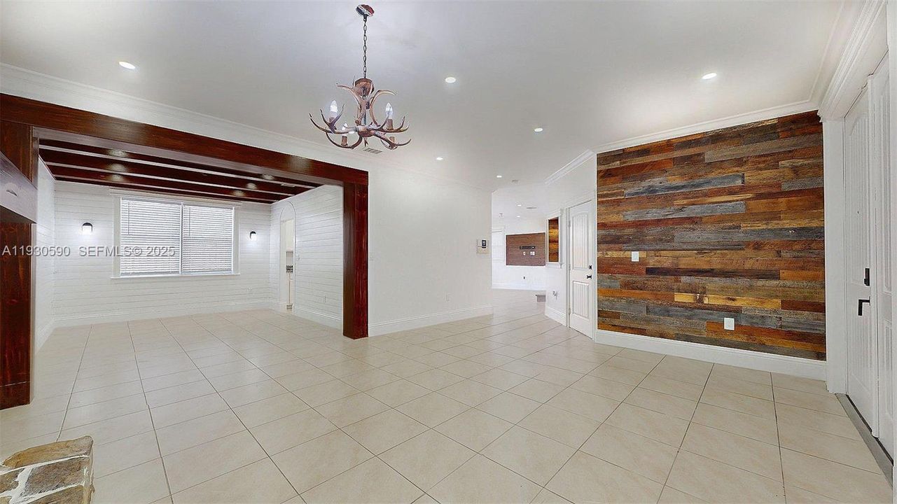 For Sale: $660,000 (4 beds, 2 baths, 2280 Square Feet)