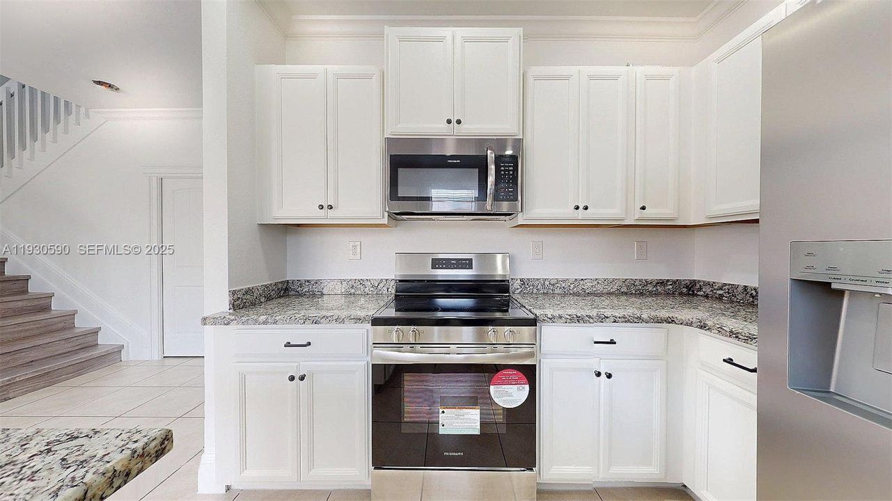 For Sale: $660,000 (4 beds, 2 baths, 2280 Square Feet)