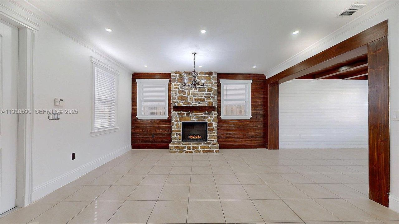 For Sale: $660,000 (4 beds, 2 baths, 2280 Square Feet)