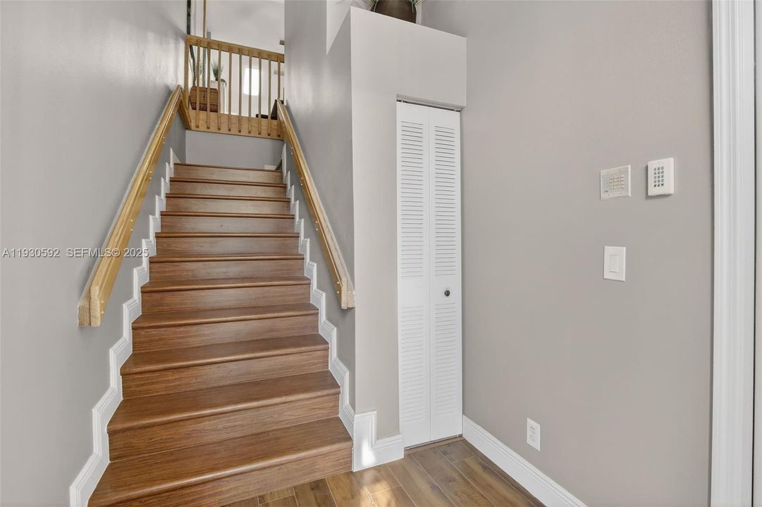 待售: $398,500 (3 贝兹, 2 浴室, 1760 平方英尺)