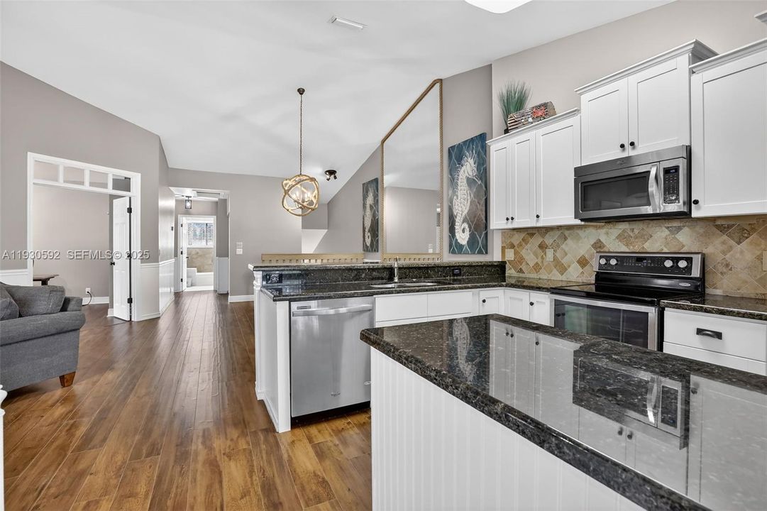 待售: $398,500 (3 贝兹, 2 浴室, 1760 平方英尺)