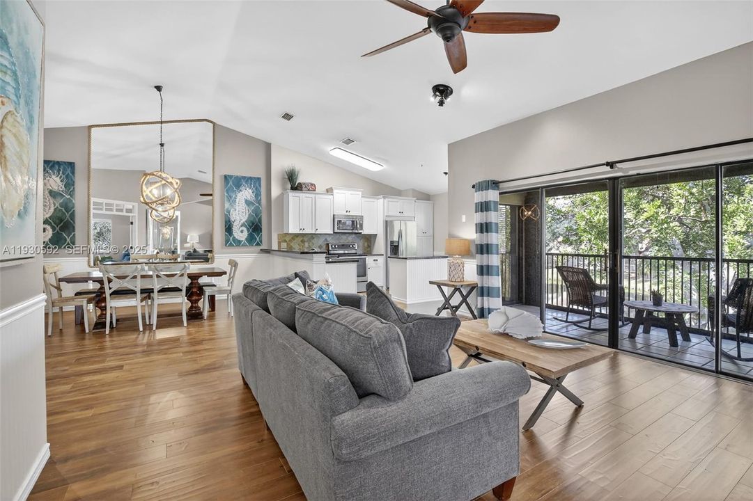 待售: $398,500 (3 贝兹, 2 浴室, 1760 平方英尺)