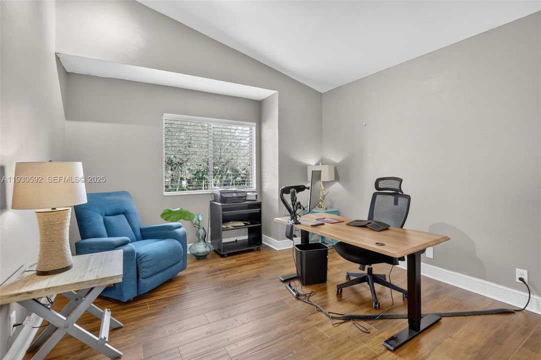 待售: $398,500 (3 贝兹, 2 浴室, 1760 平方英尺)