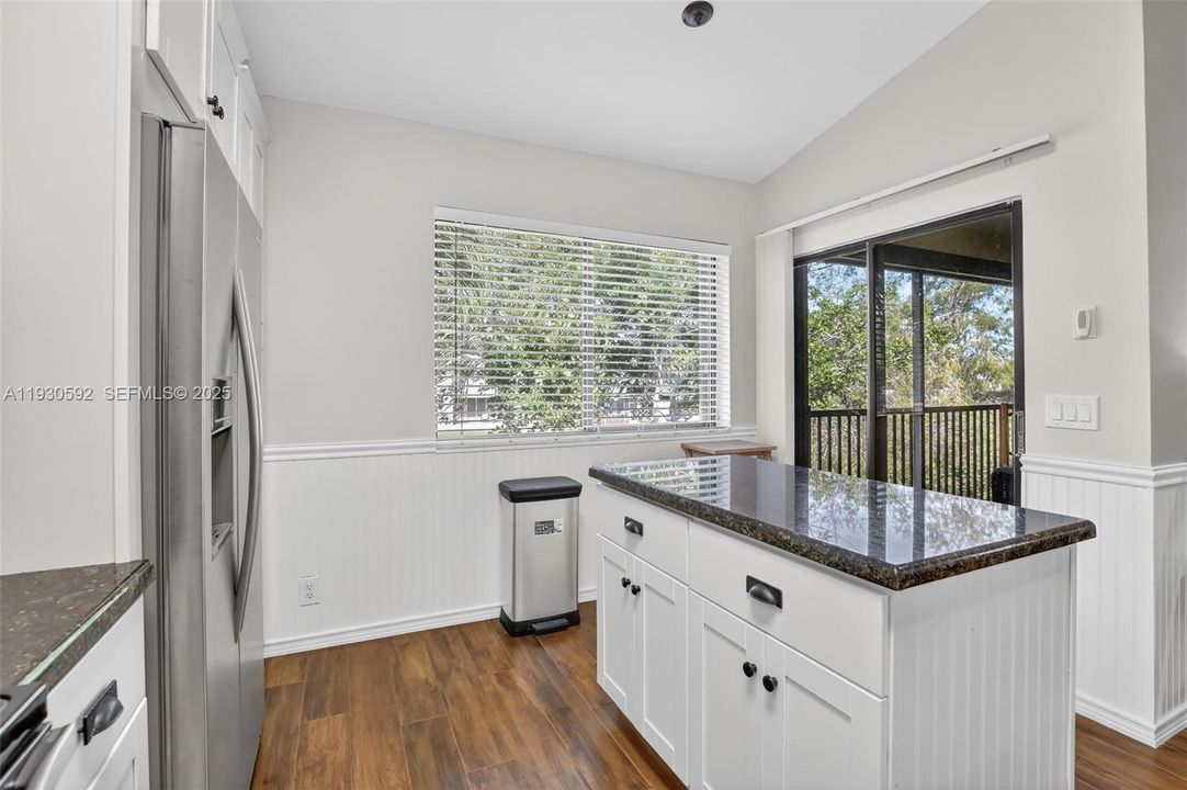 待售: $398,500 (3 贝兹, 2 浴室, 1760 平方英尺)