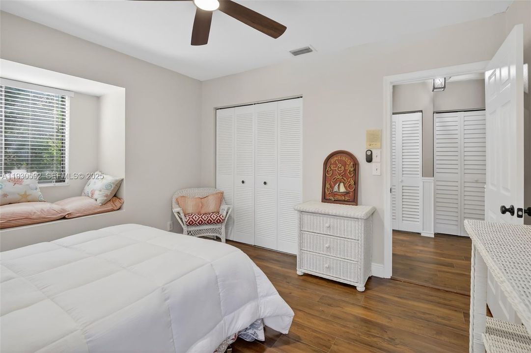 待售: $398,500 (3 贝兹, 2 浴室, 1760 平方英尺)