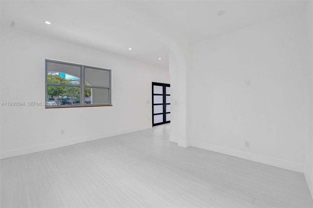 En Renta: $8,500 (4 camas, 4 baños, 2317 Pies cuadrados)