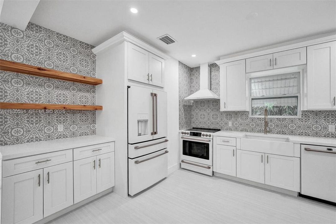 En Renta: $8,500 (4 camas, 4 baños, 2317 Pies cuadrados)