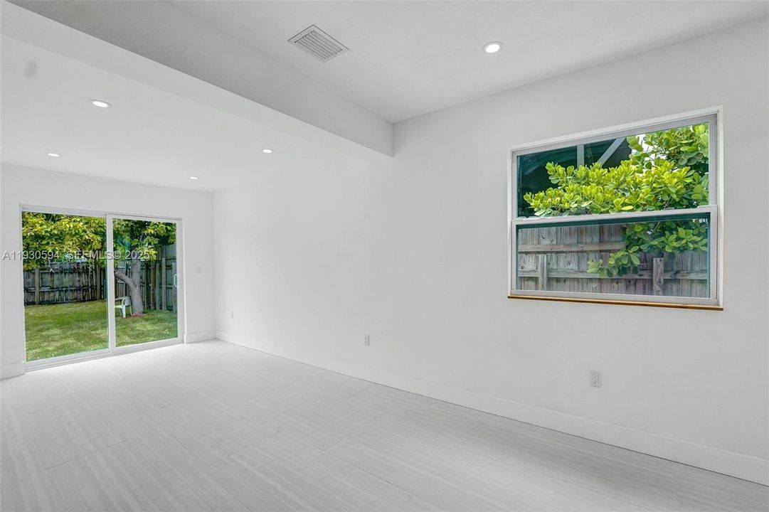 En Renta: $8,500 (4 camas, 4 baños, 2317 Pies cuadrados)