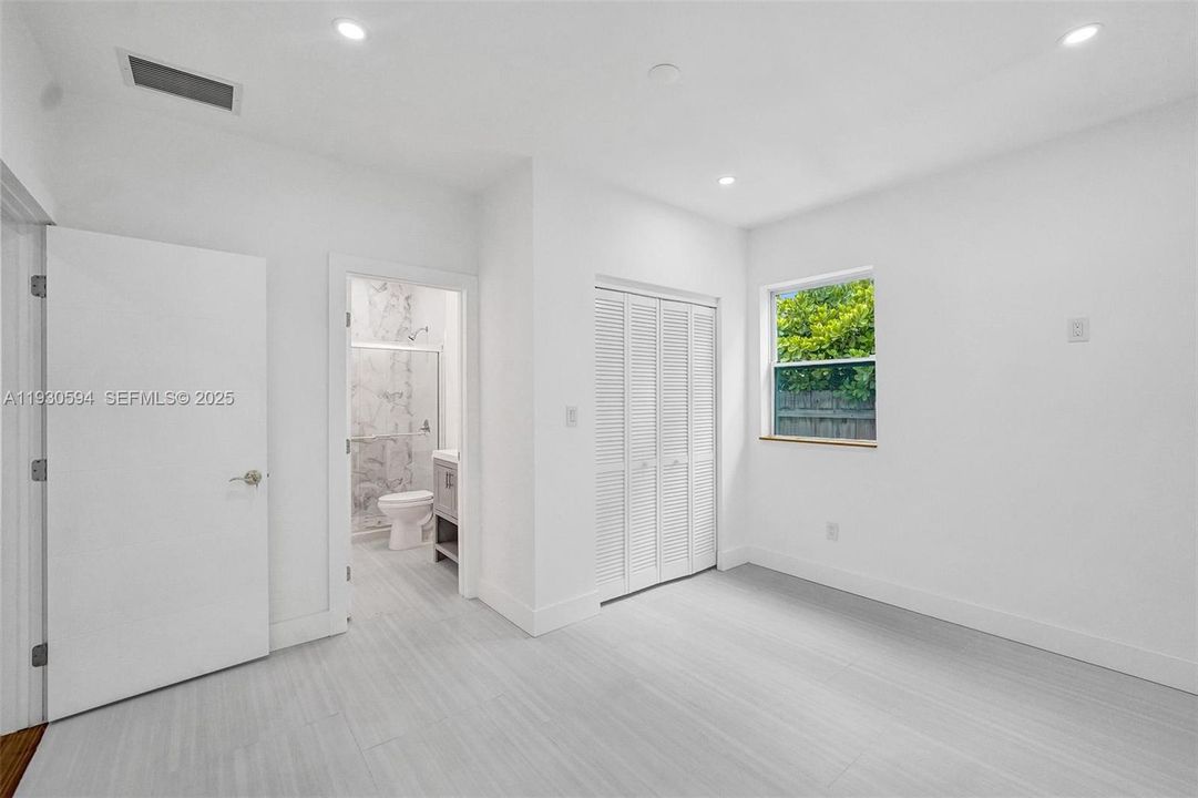 En Renta: $8,500 (4 camas, 4 baños, 2317 Pies cuadrados)