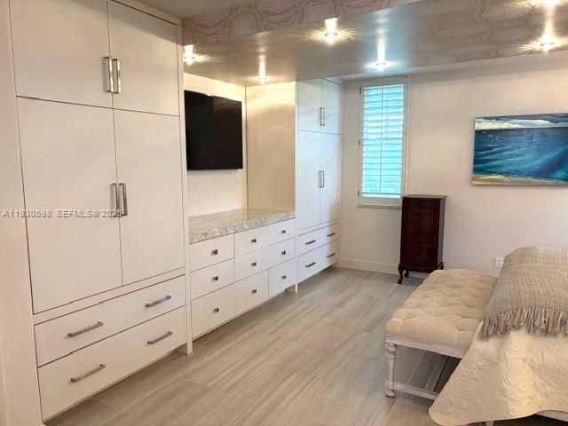 出租: $3,200 (3 贝兹, 2 浴室, 1500 平方英尺)