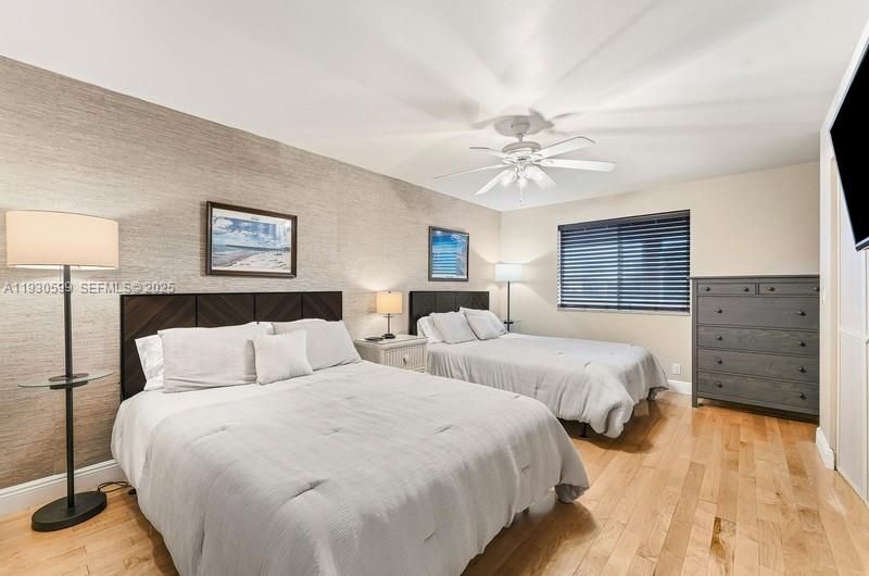 En Venta: $679,000 (2 camas, 2 baños, 1056 Pies cuadrados)