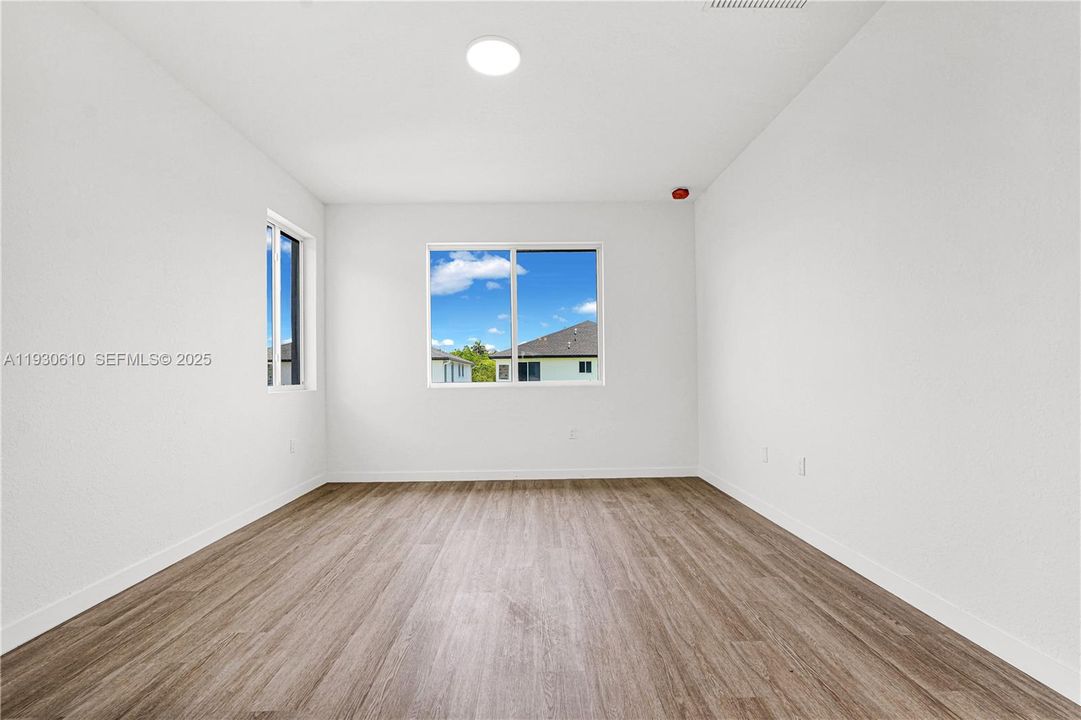 待售: $664,990 (5 贝兹, 4 浴室, 0 平方英尺)