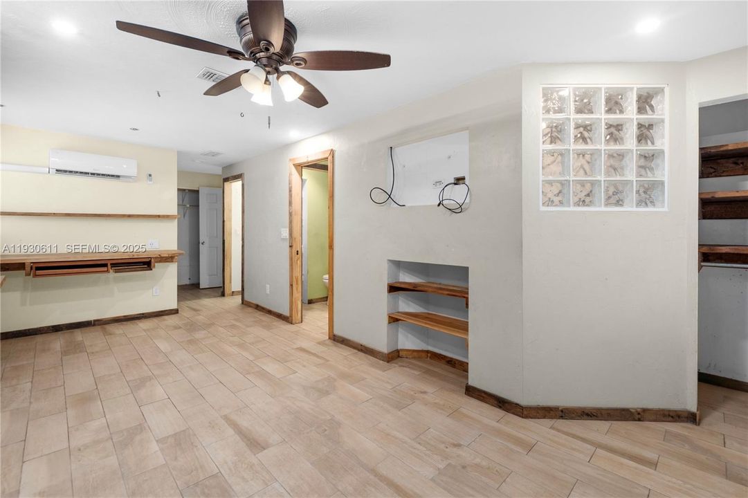 На продажу: $429,900 (3 спален, 2 ванн, 1674 Квадратных фут)