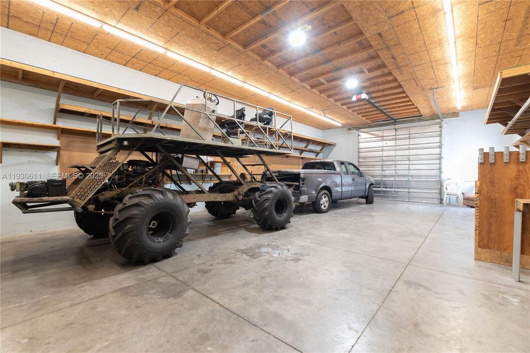 На продажу: $429,900 (3 спален, 2 ванн, 1674 Квадратных фут)