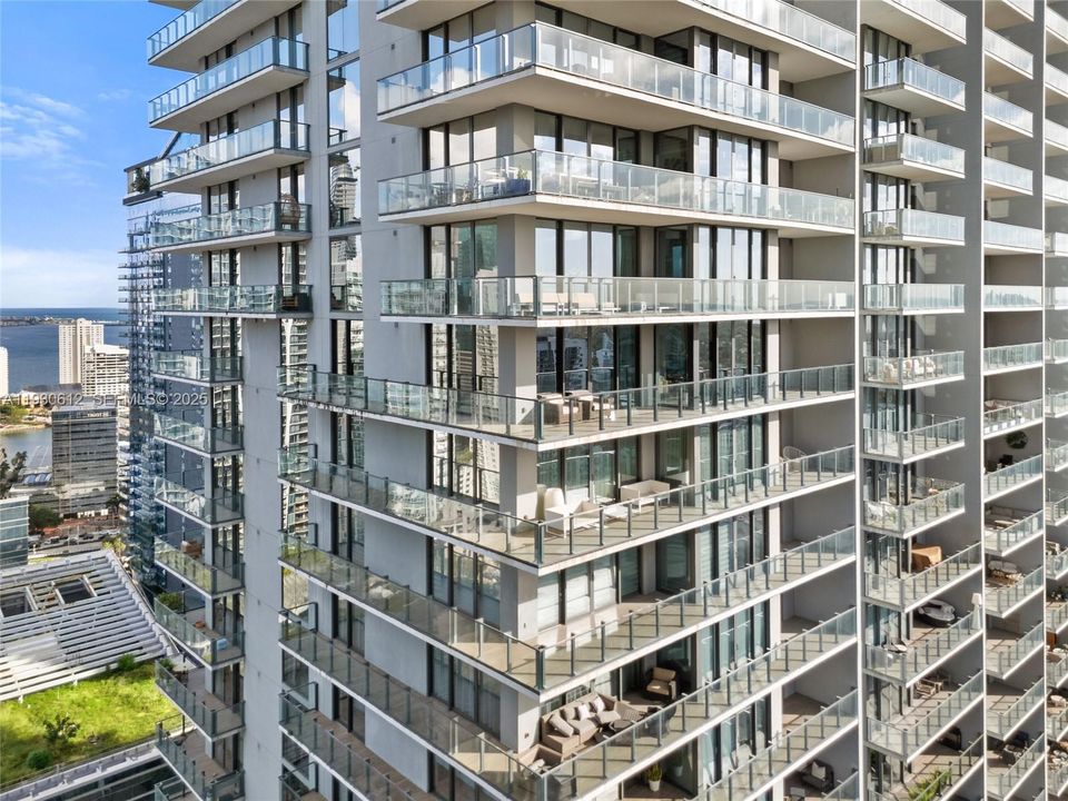 На продажу: $1,525,000 (3 спален, 3 ванн, 1664 Квадратных фут)