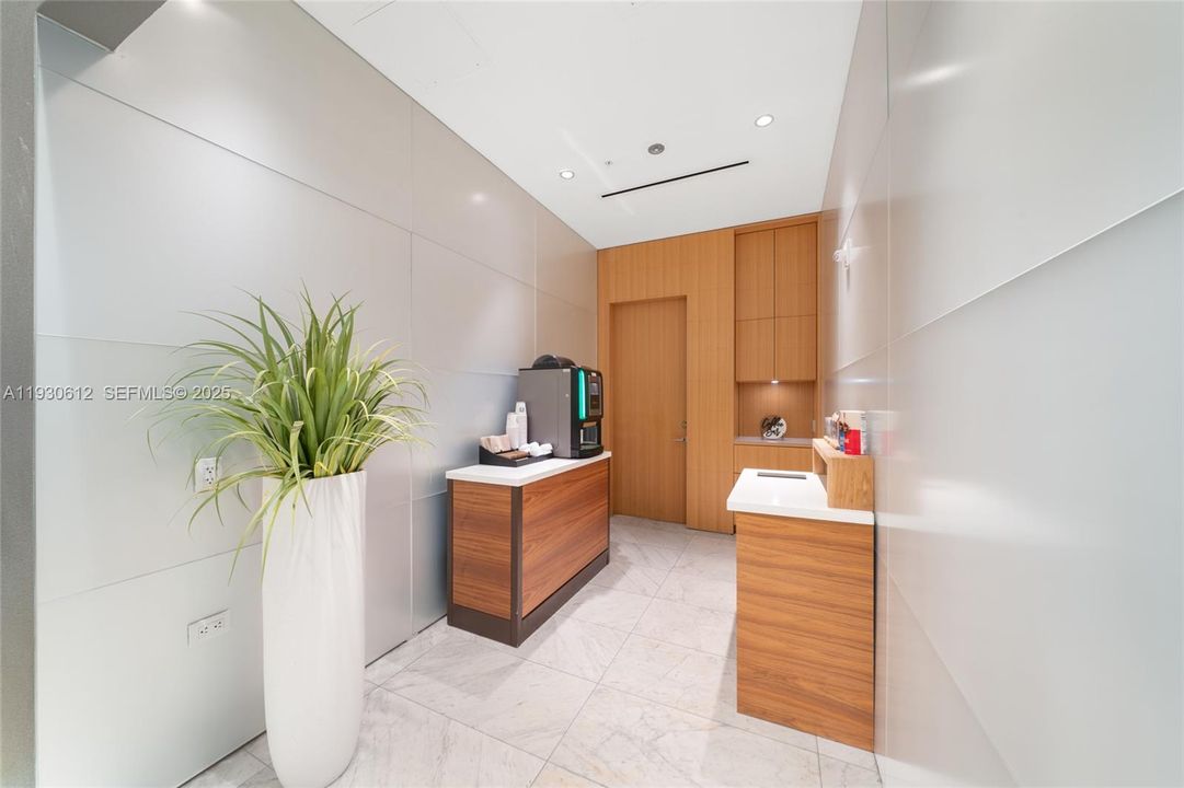 На продажу: $1,525,000 (3 спален, 3 ванн, 1664 Квадратных фут)