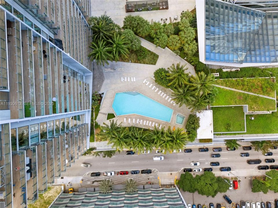 На продажу: $1,525,000 (3 спален, 3 ванн, 1664 Квадратных фут)