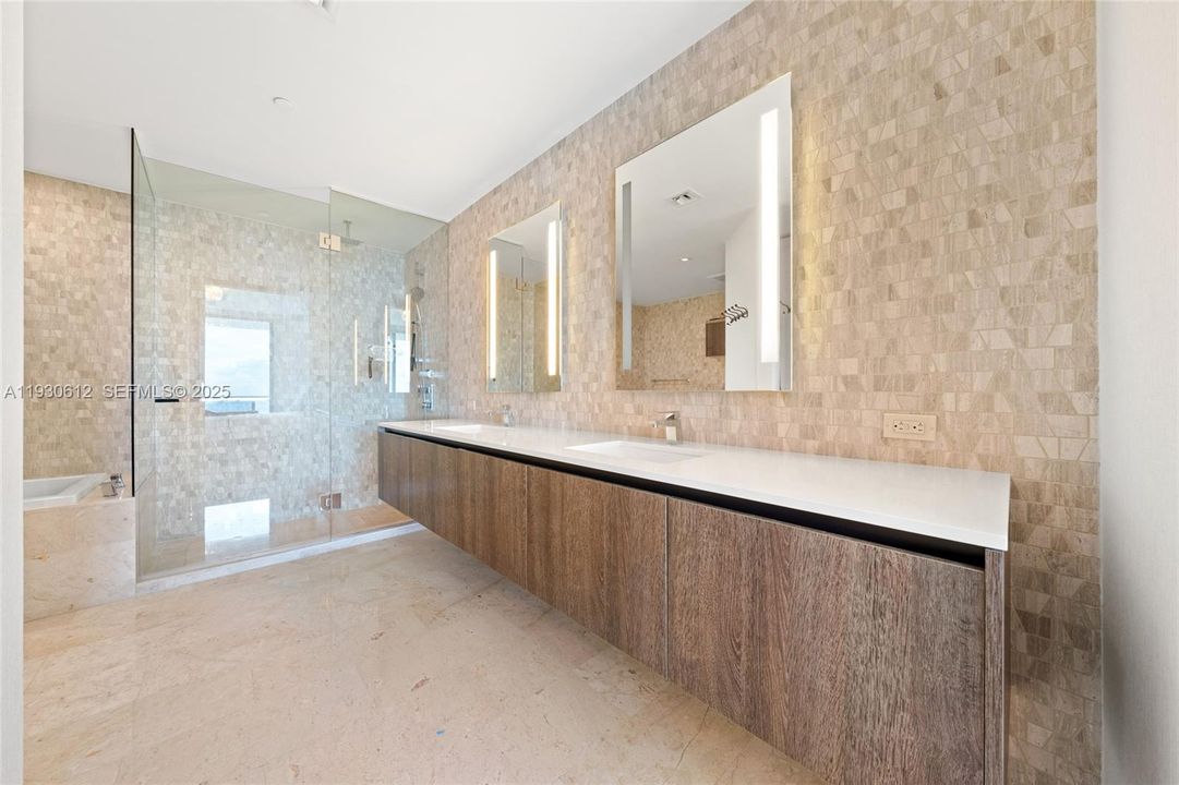 На продажу: $1,525,000 (3 спален, 3 ванн, 1664 Квадратных фут)