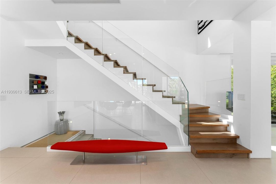 В аренду: $59,500 (5 спален, 6 ванн, 5940 Квадратных фут)