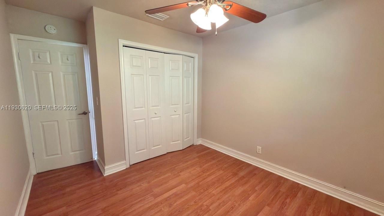 En Renta: $2,660 (3 camas, 2 baños, 1500 Pies cuadrados)