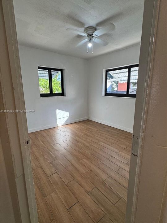 En Venta: $319,900 (2 camas, 1 baños, 850 Pies cuadrados)