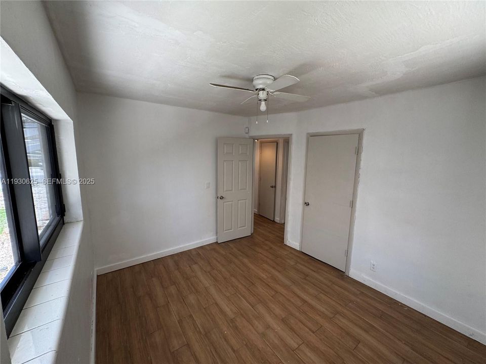 En Venta: $319,900 (2 camas, 1 baños, 850 Pies cuadrados)