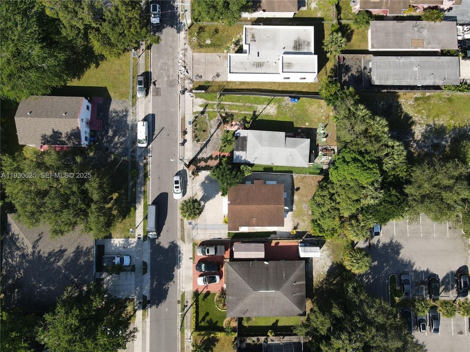 En Venta: $319,900 (2 camas, 1 baños, 850 Pies cuadrados)