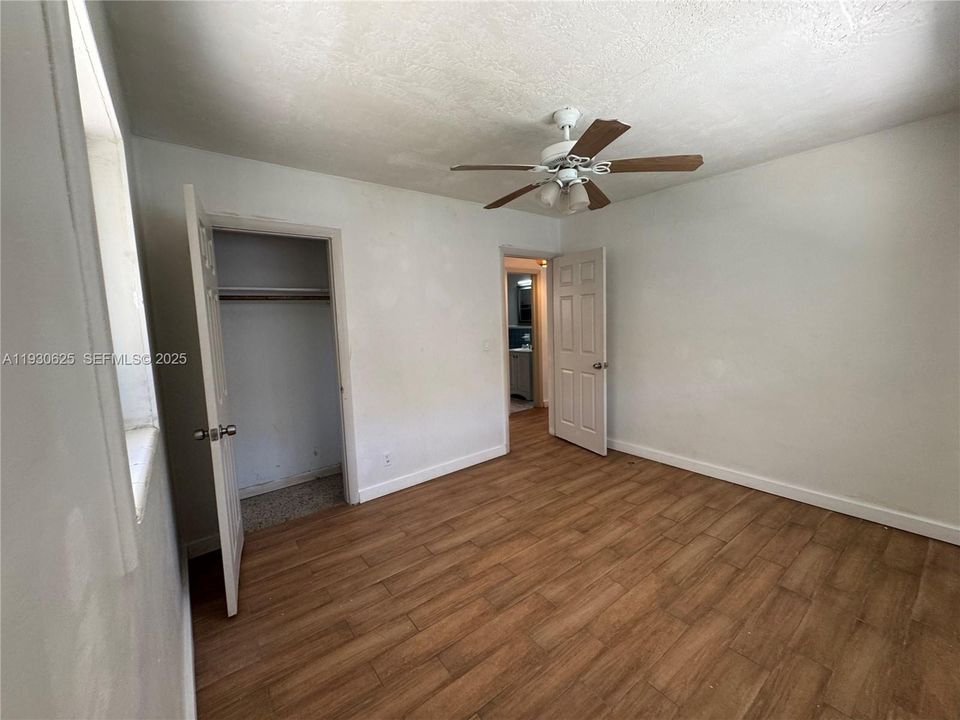 En Venta: $319,900 (2 camas, 1 baños, 850 Pies cuadrados)