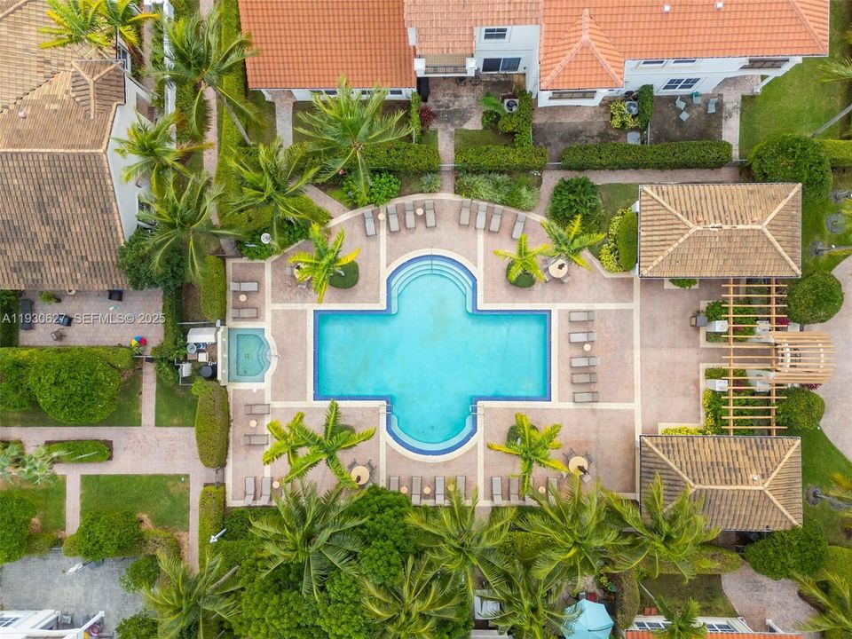 For Sale: $2,200,000 (5 beds, 4 baths, 3359 Square Feet)