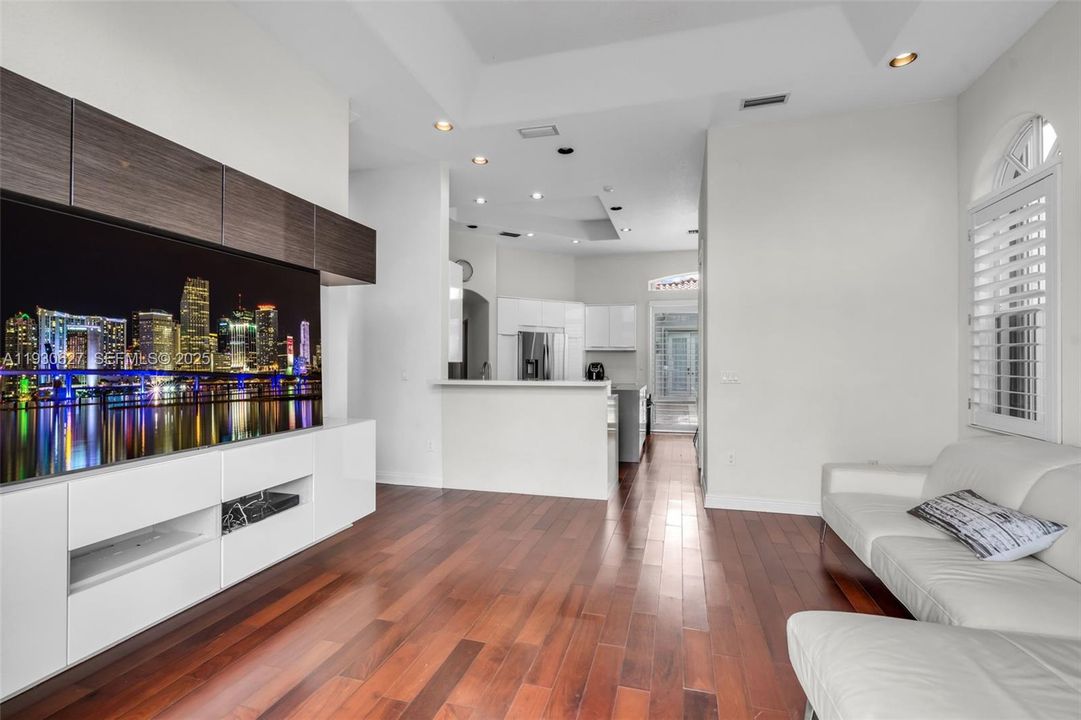 For Sale: $2,200,000 (5 beds, 4 baths, 3359 Square Feet)