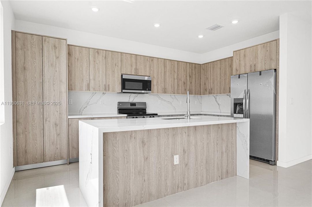 待售: $664,990 (5 贝兹, 4 浴室, 0 平方英尺)