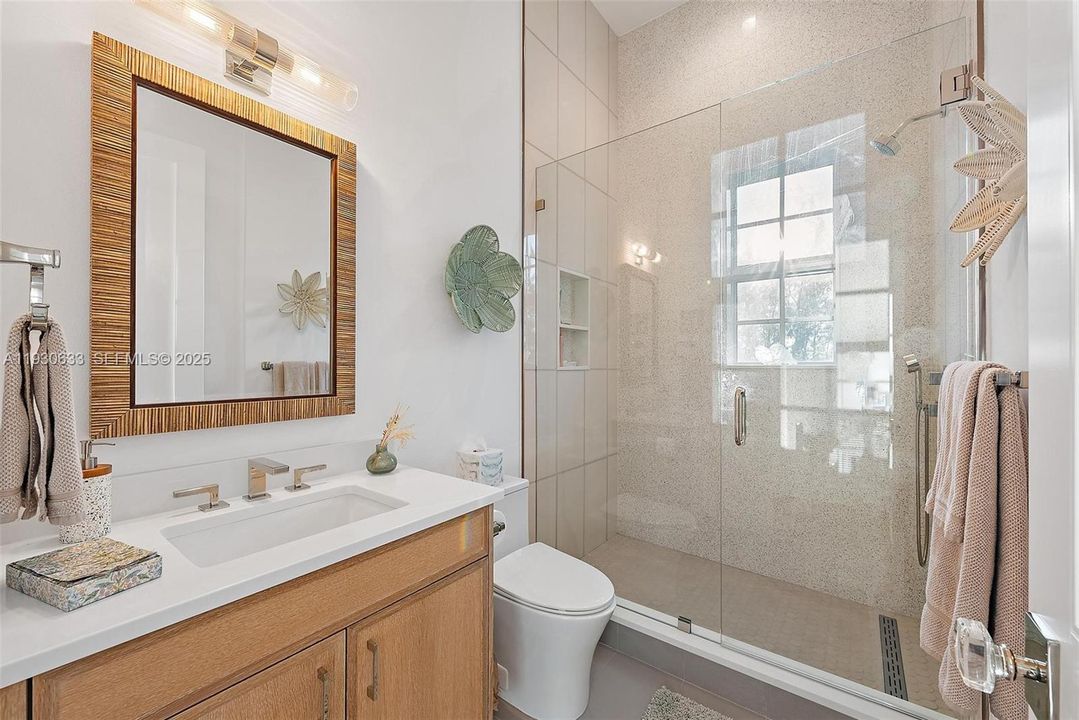 For Sale: $2,895,000 (3 beds, 4 baths, 3149 Square Feet)