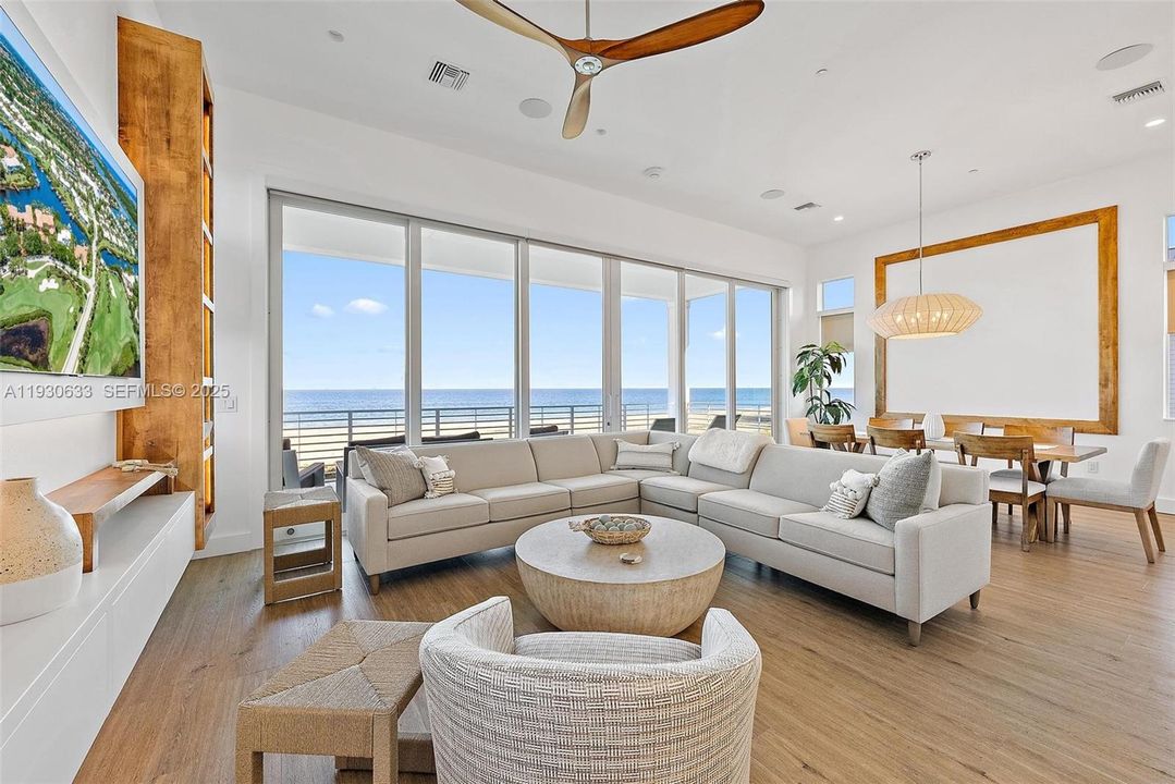 For Sale: $2,895,000 (3 beds, 4 baths, 3149 Square Feet)