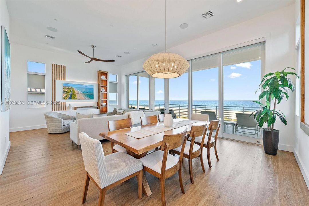 For Sale: $2,895,000 (3 beds, 4 baths, 3149 Square Feet)