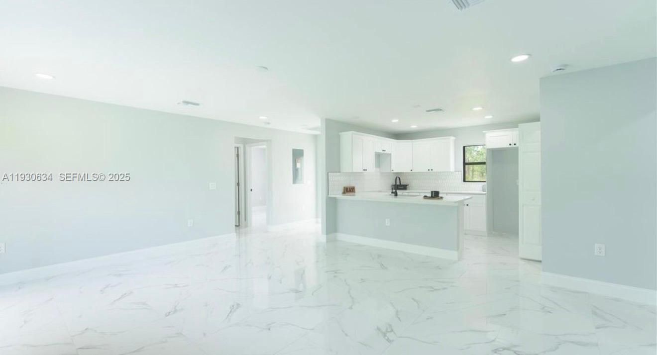 En Renta: $2,300 (3 camas, 2 baños, 0 Pies cuadrados)