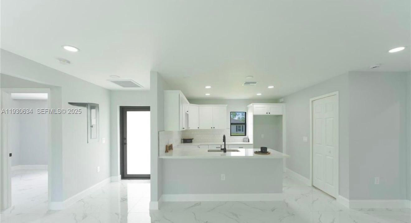 En Renta: $2,300 (3 camas, 2 baños, 0 Pies cuadrados)