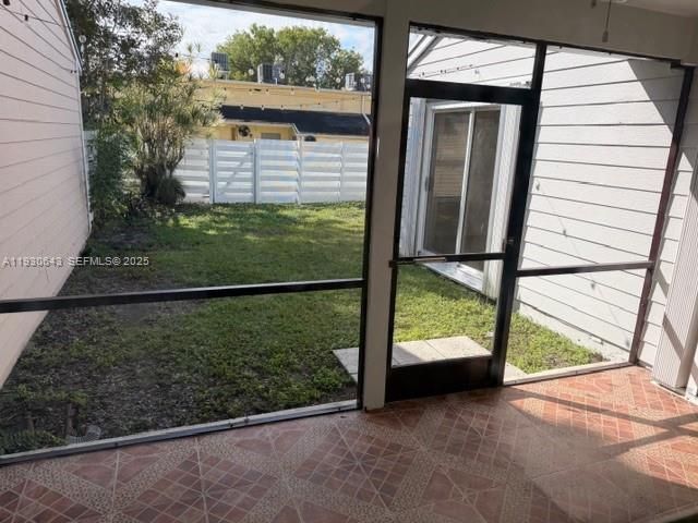 For Rent: $2,450 (2 beds, 2 baths, 1285 Square Feet)