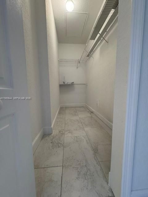 For Rent: $2,685 (2 beds, 2 baths, 1403 Square Feet)